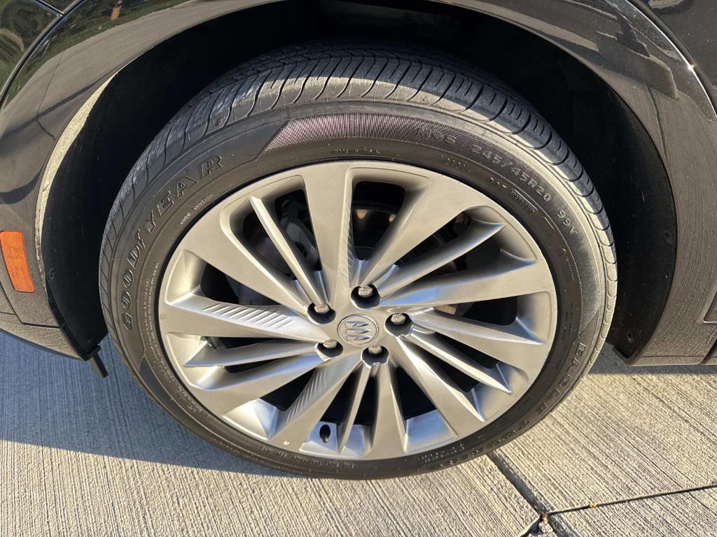 used 2024 Buick Envision car, priced at $35,692