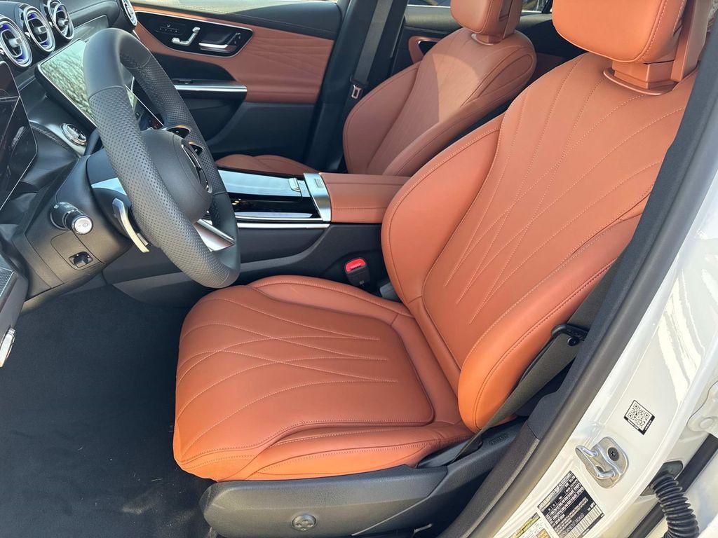 new 2025 Mercedes-Benz GLC 300 car, priced at $67,350