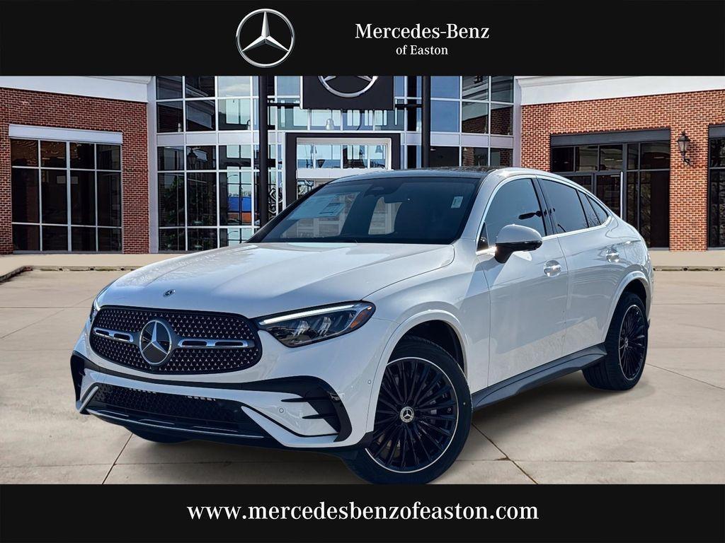 new 2025 Mercedes-Benz GLC 300 car, priced at $67,350