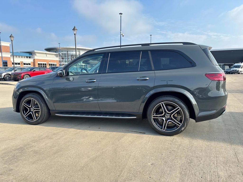 new 2025 Mercedes-Benz GLS 450 car, priced at $107,120