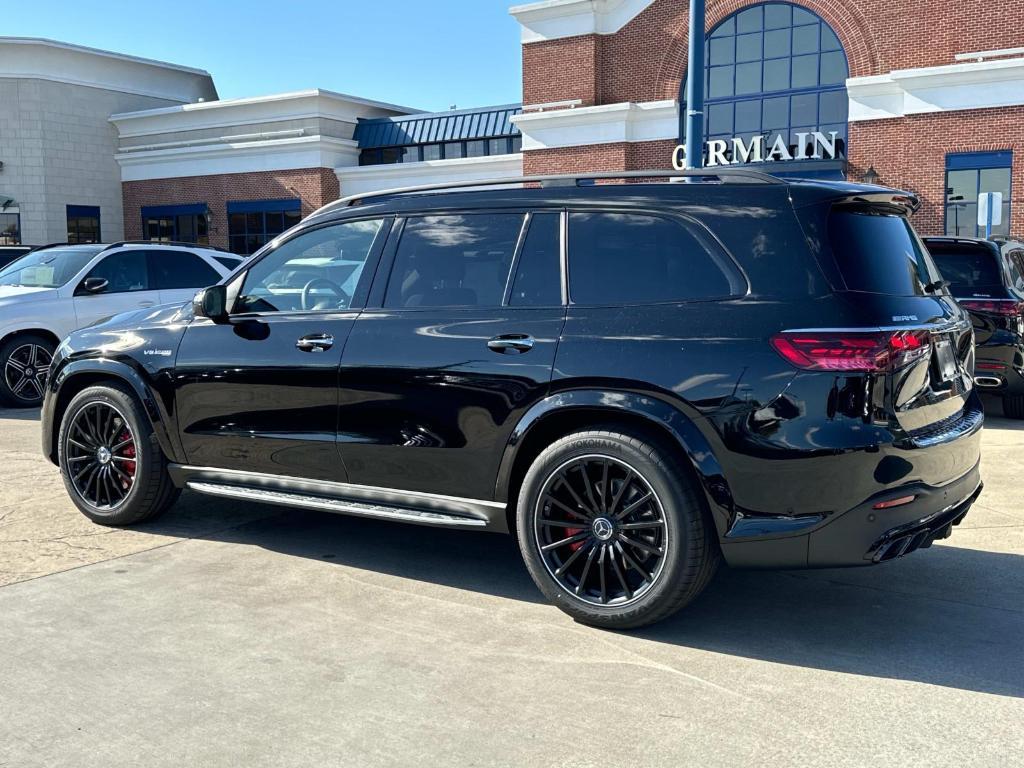 new 2025 Mercedes-Benz AMG GLS 63 car, priced at $157,665