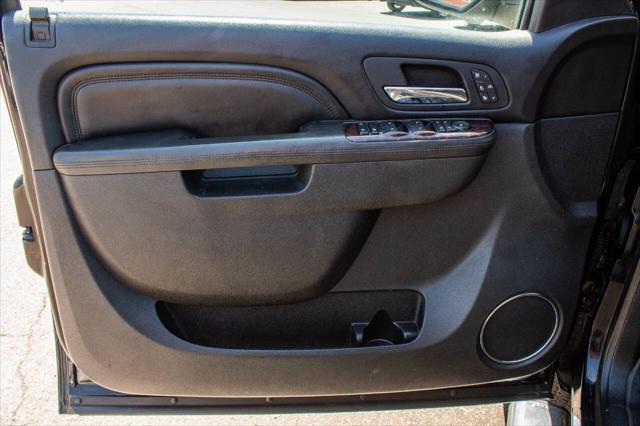 used 2013 GMC Sierra 2500 car, priced at $25,000