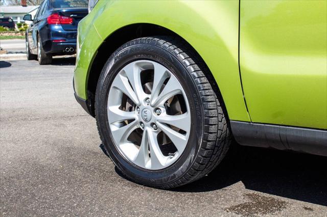 used 2015 Kia Soul car, priced at $7,000