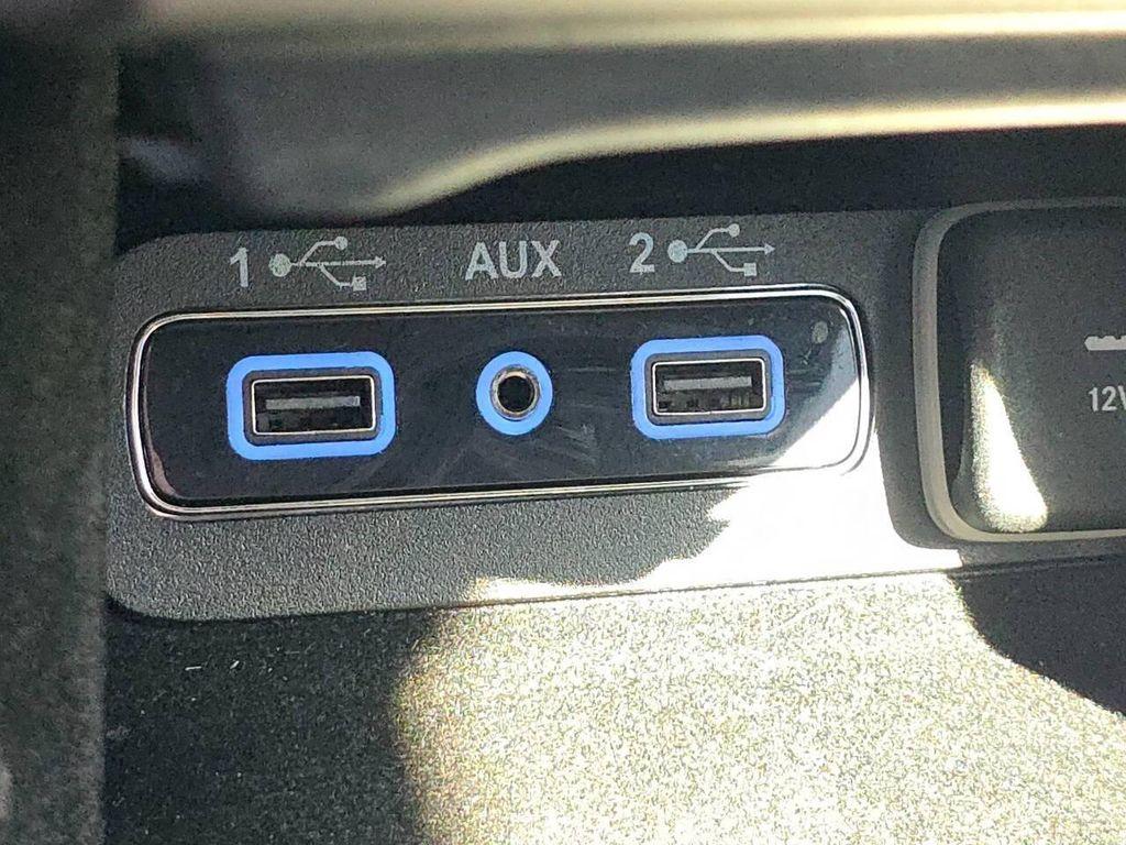 used 2020 Jeep Grand Cherokee car, priced at $15,000