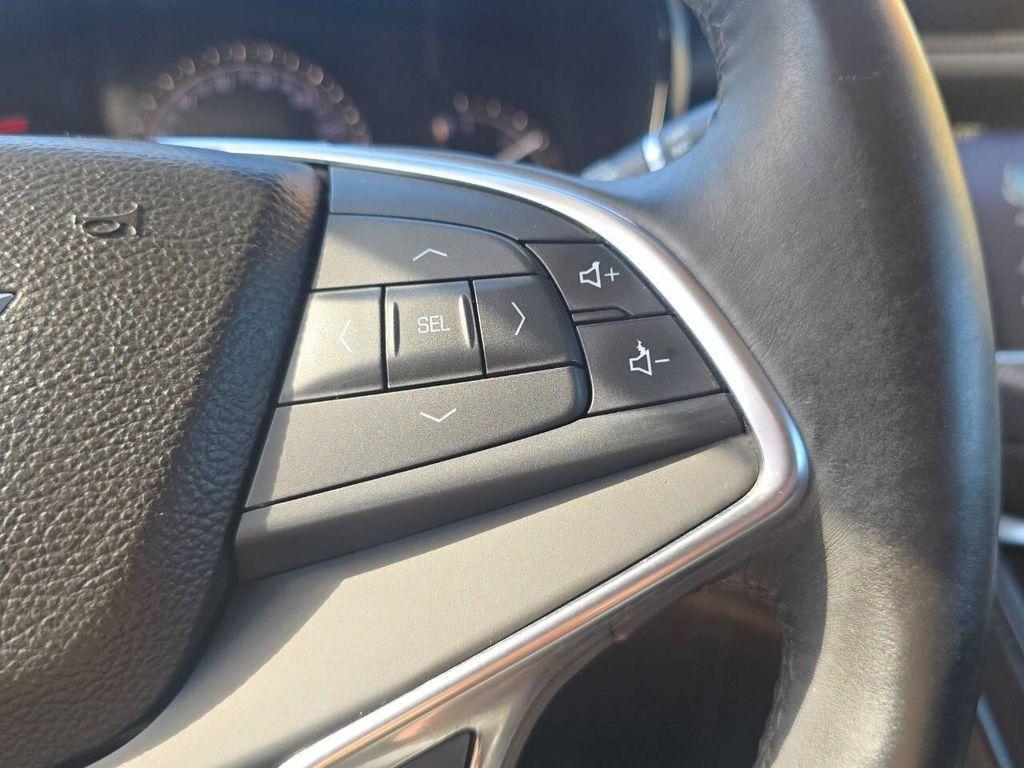 used 2017 Cadillac XT5 car, priced at $12,000