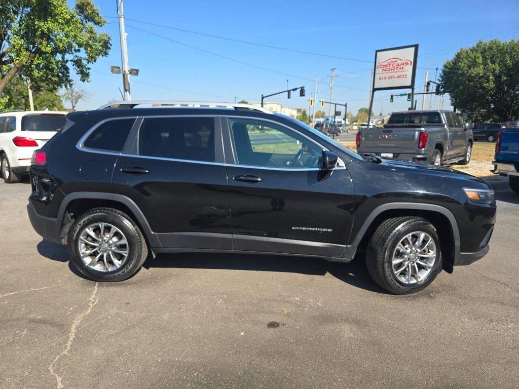 used 2019 Jeep Cherokee car, priced at $14,000
