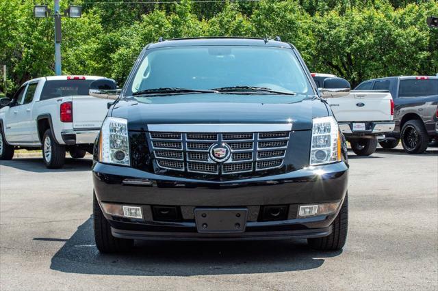 used 2013 Cadillac Escalade ESV car, priced at $15,000