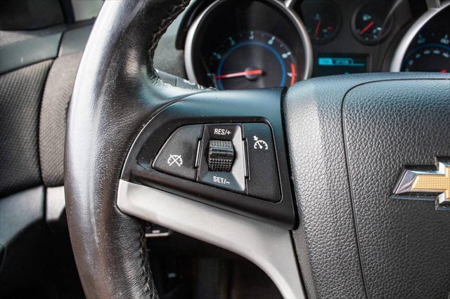 used 2014 Chevrolet Cruze car, priced at $6,000