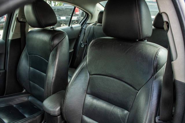used 2014 Chevrolet Cruze car, priced at $6,000