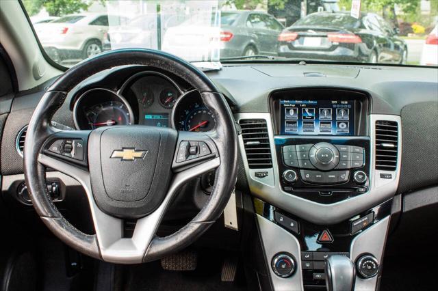 used 2014 Chevrolet Cruze car, priced at $6,000