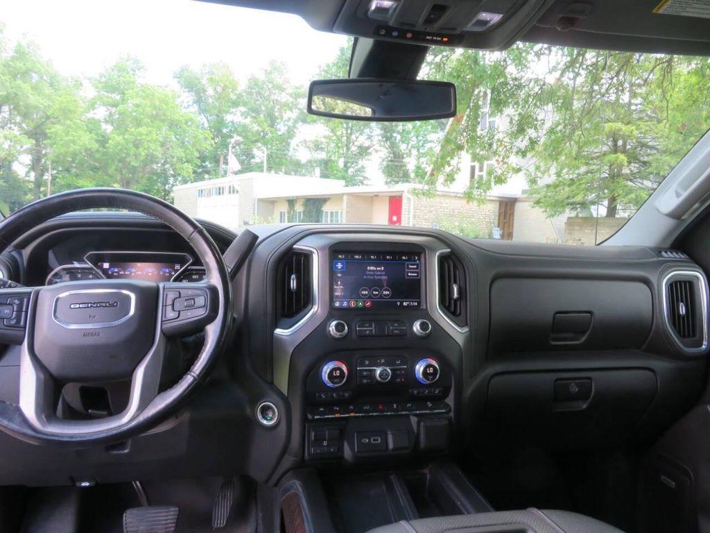 used 2019 GMC Sierra 1500 car, priced at $28,000
