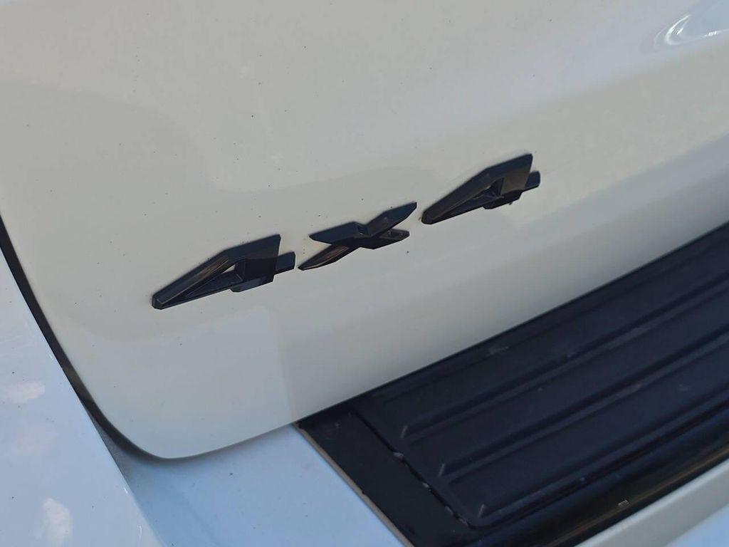 used 2017 Jeep Grand Cherokee car, priced at $16,000