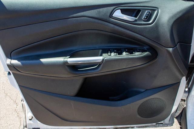 used 2014 Ford Escape car, priced at $7,000