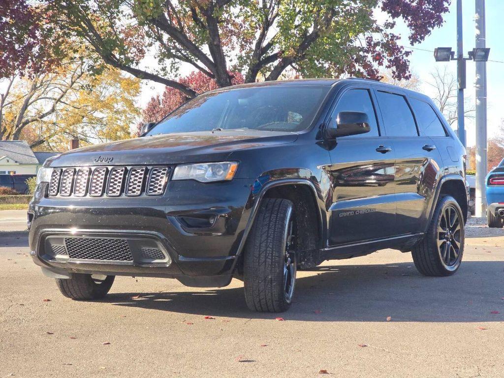 used 2017 Jeep Grand Cherokee car, priced at $13,000