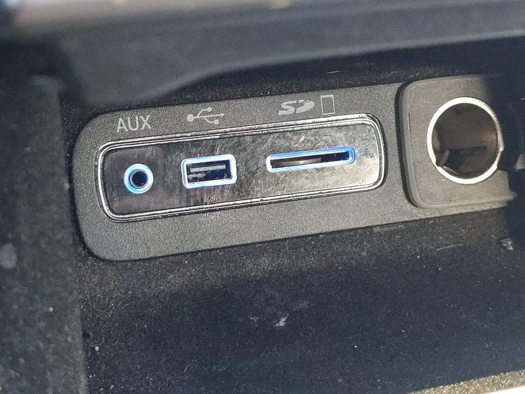 used 2017 Jeep Grand Cherokee car, priced at $13,000