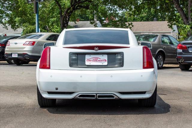 used 2009 Cadillac XLR car, priced at $22,000