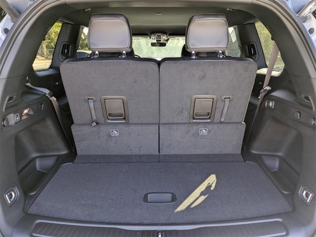 new 2025 Jeep Grand Cherokee L car, priced at $42,653