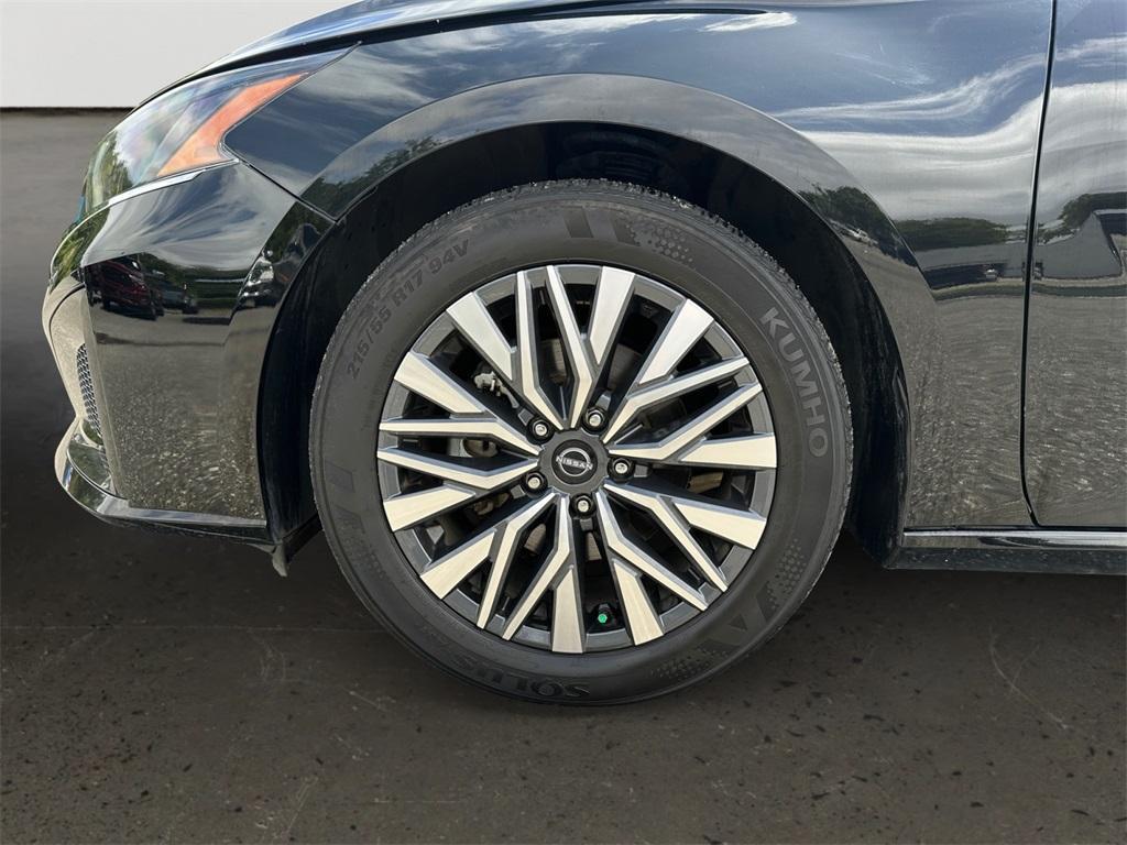 used 2024 Nissan Altima car, priced at $18,000