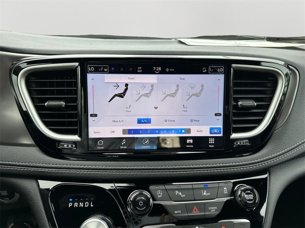 new 2026 Chrysler Pacifica car, priced at $42,016