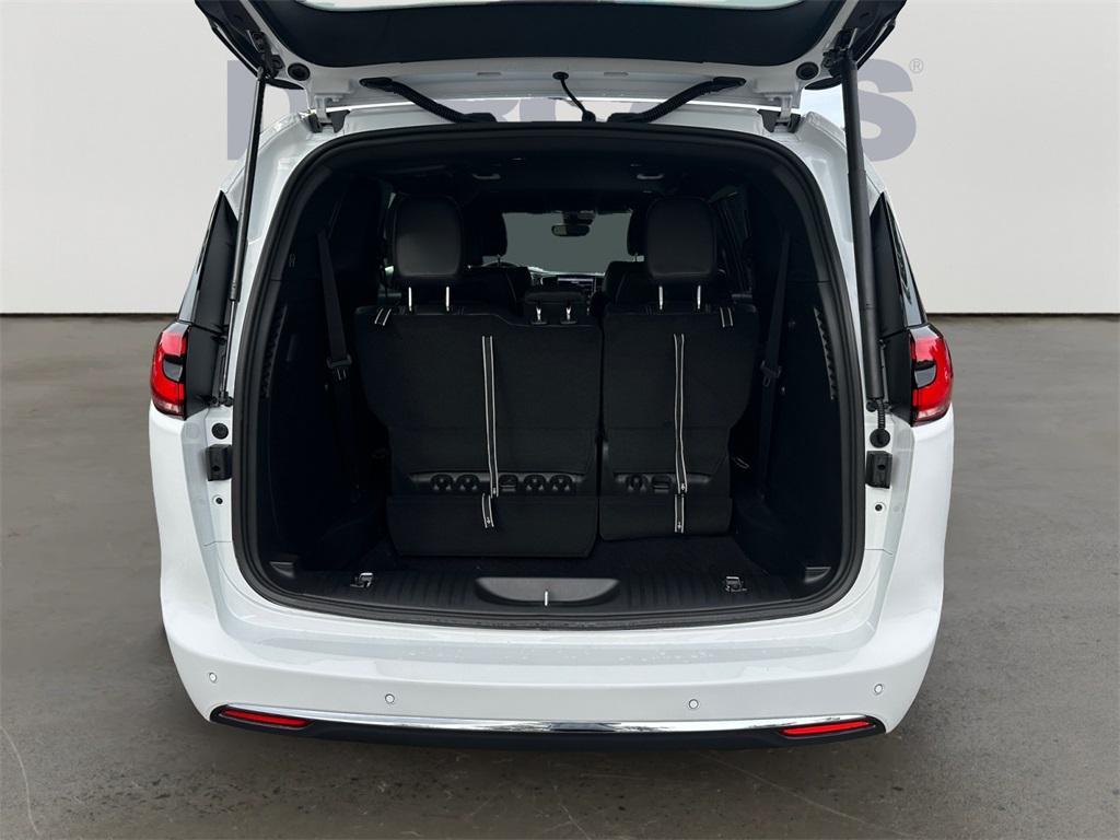 new 2026 Chrysler Pacifica car, priced at $42,016