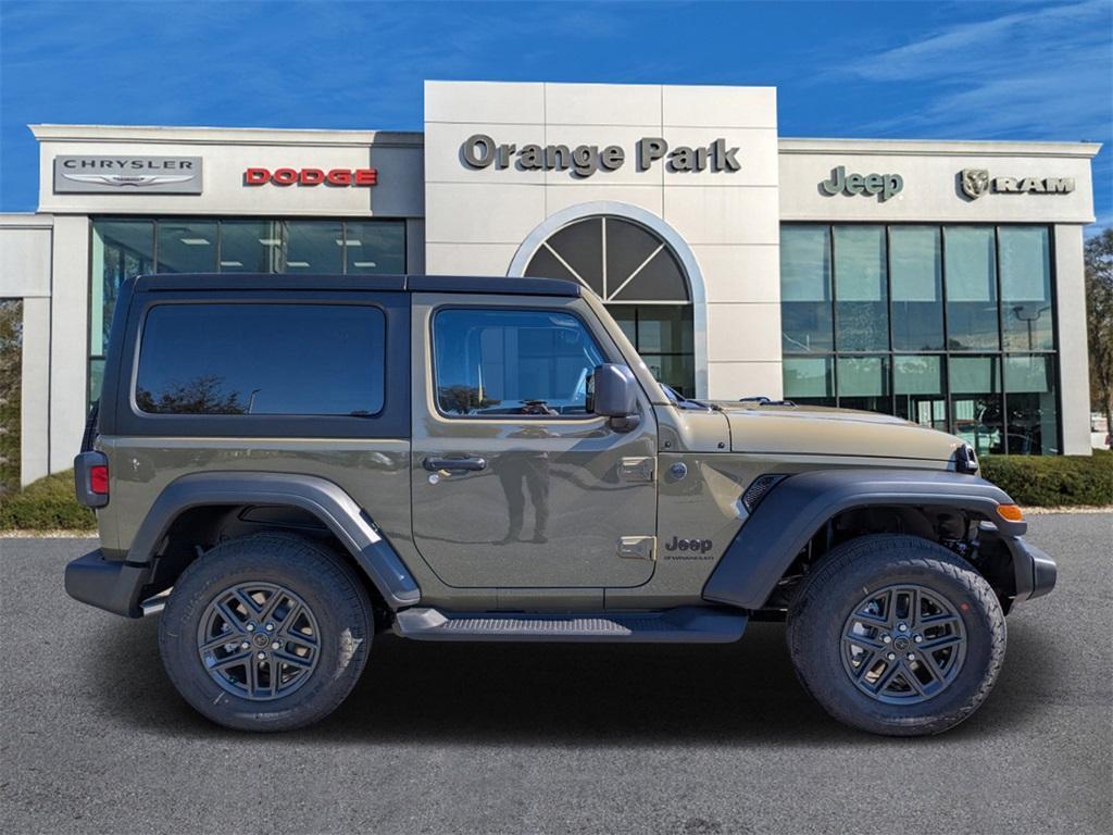 new 2025 Jeep Wrangler car, priced at $40,422