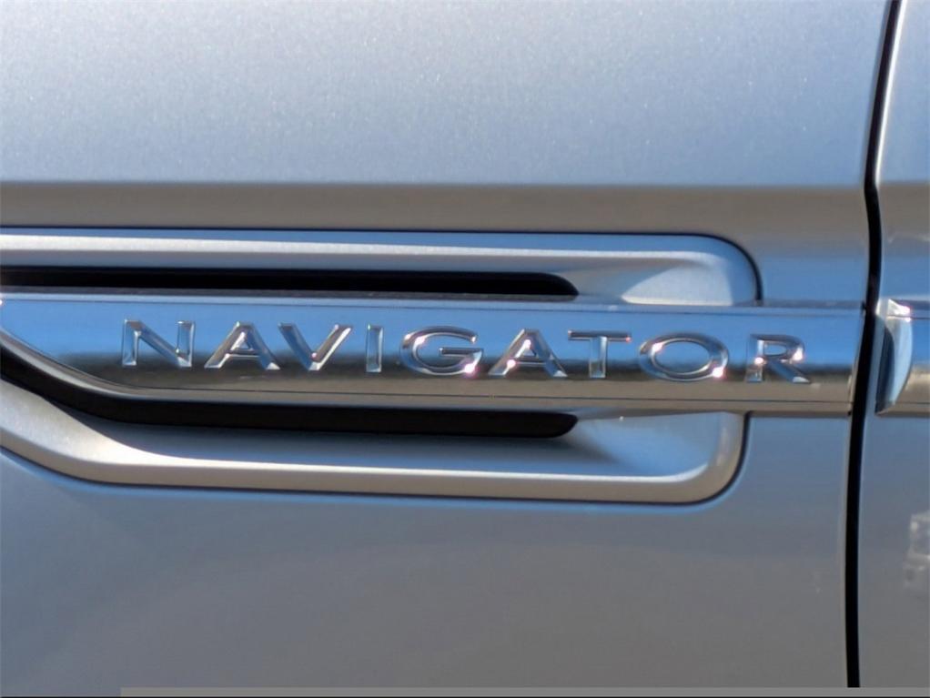 used 2019 Lincoln Navigator car, priced at $25,500