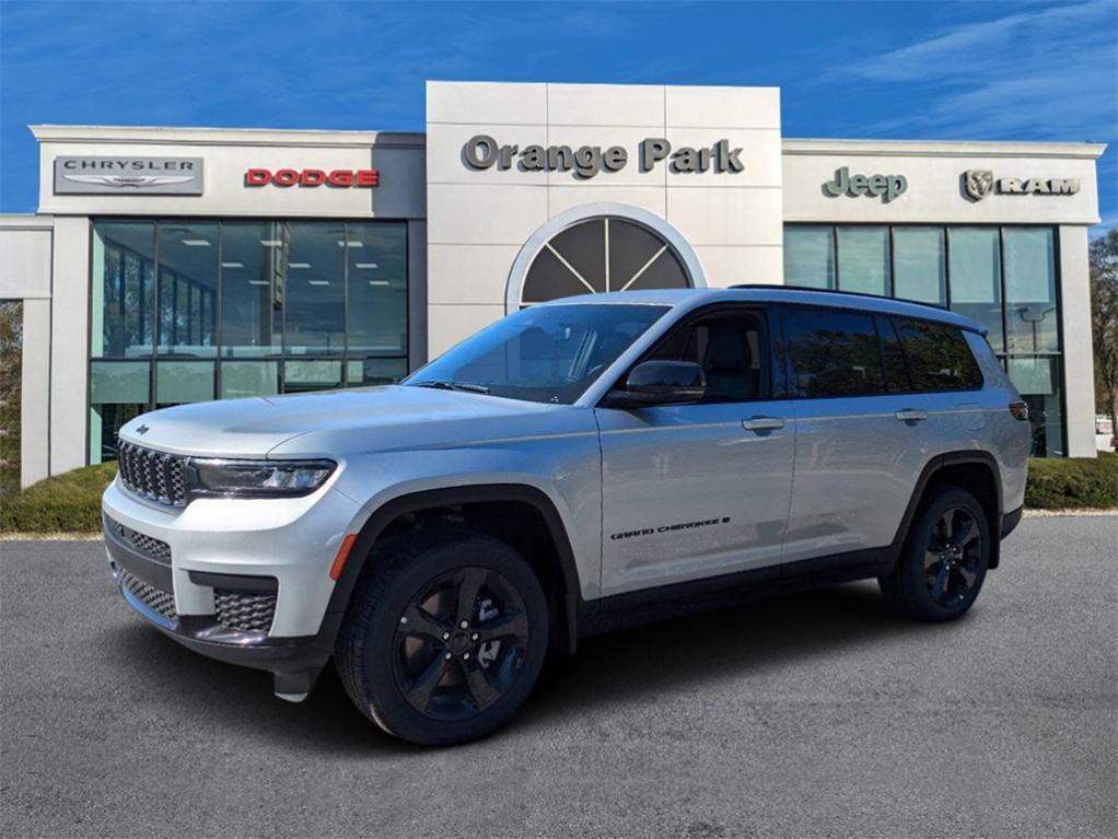 new 2024 Jeep Grand Cherokee L car, priced at $38,961