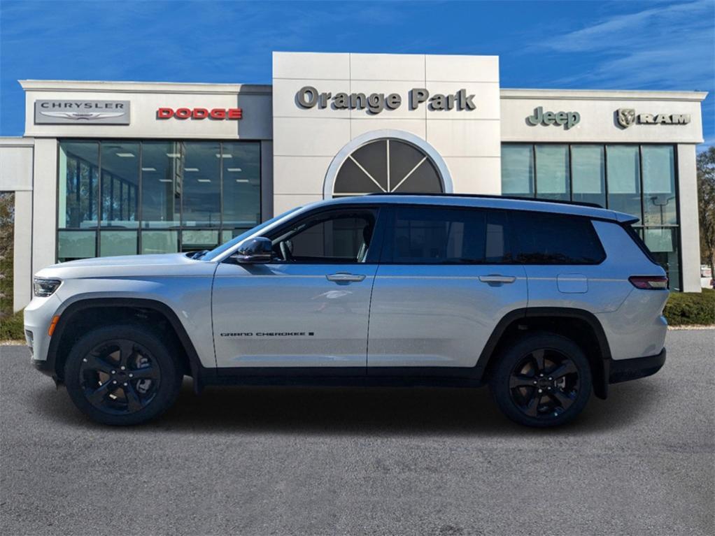 new 2024 Jeep Grand Cherokee L car, priced at $38,961