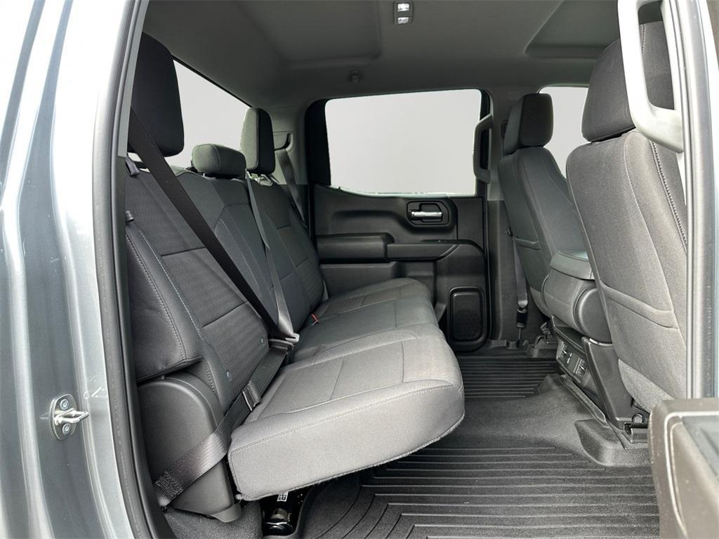 used 2024 Chevrolet Silverado 1500 car, priced at $33,300