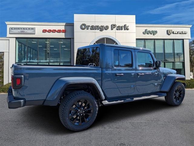 new 2025 Jeep Gladiator car, priced at $41,732