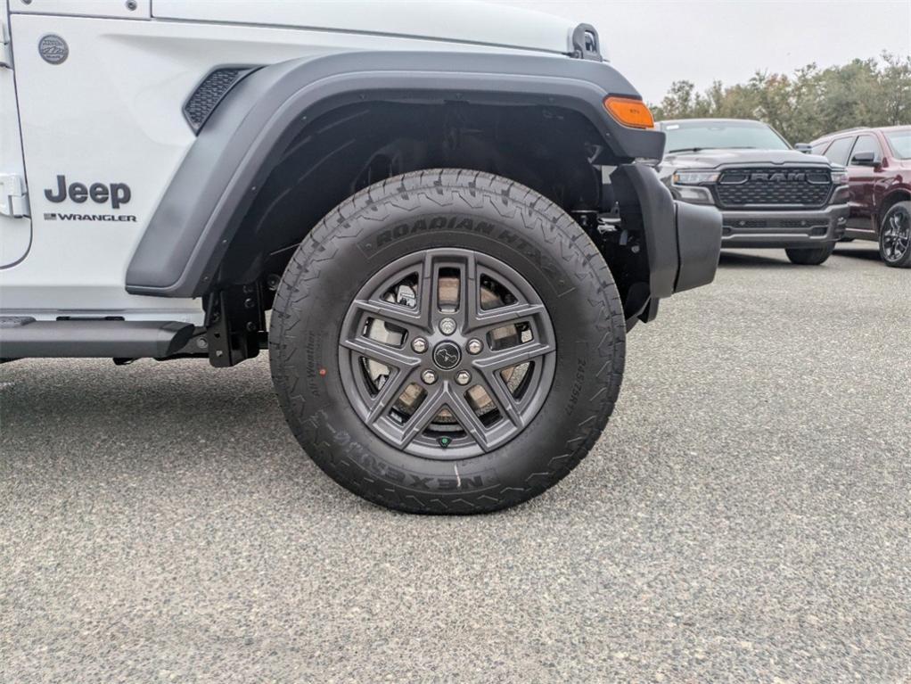 new 2025 Jeep Wrangler car, priced at $45,983