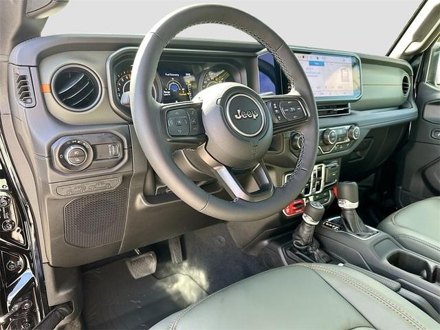 new 2025 Jeep Gladiator car, priced at $64,332