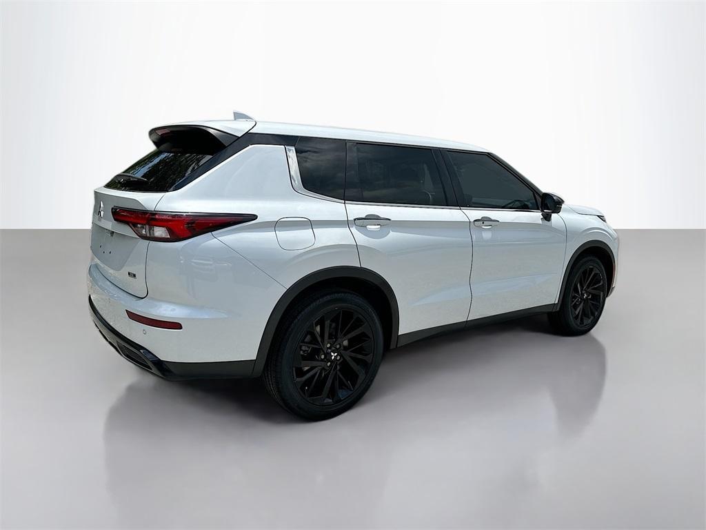used 2023 Mitsubishi Outlander car, priced at $24,500