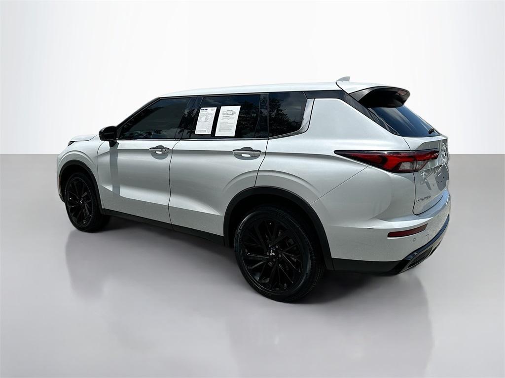used 2023 Mitsubishi Outlander car, priced at $24,500