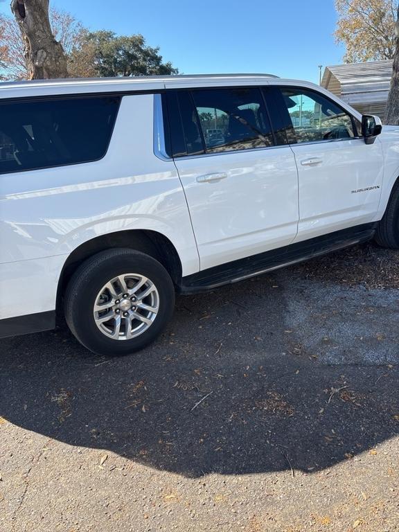 used 2023 Chevrolet Suburban car, priced at $47,777