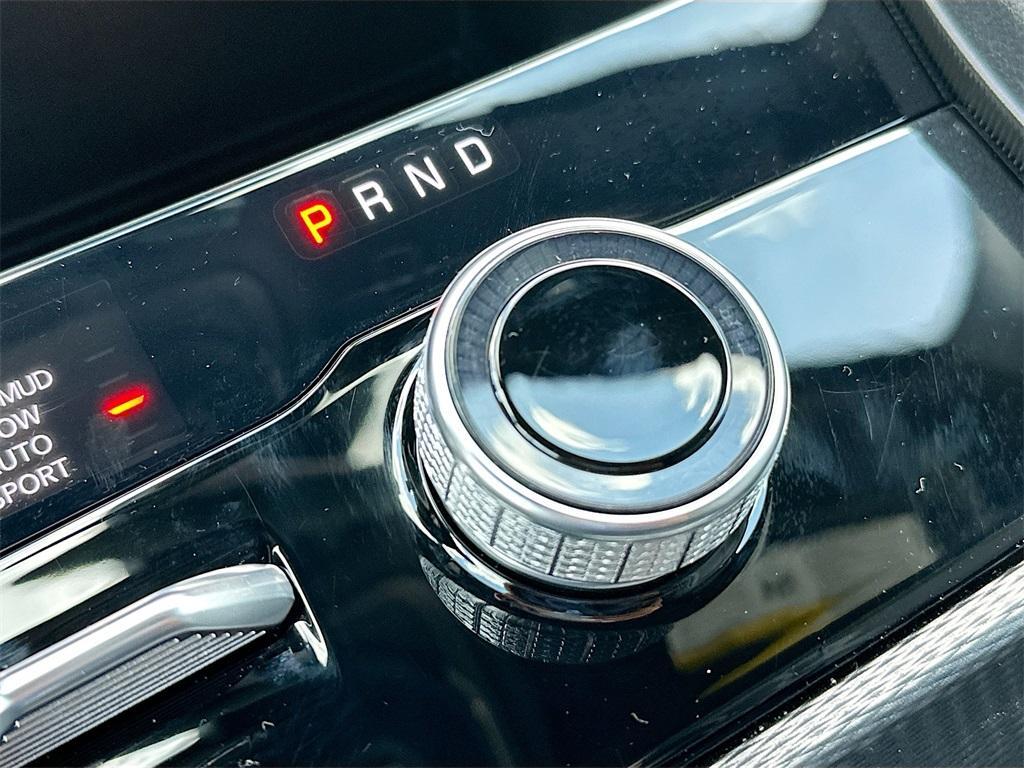 new 2025 Jeep Grand Cherokee car, priced at $44,247