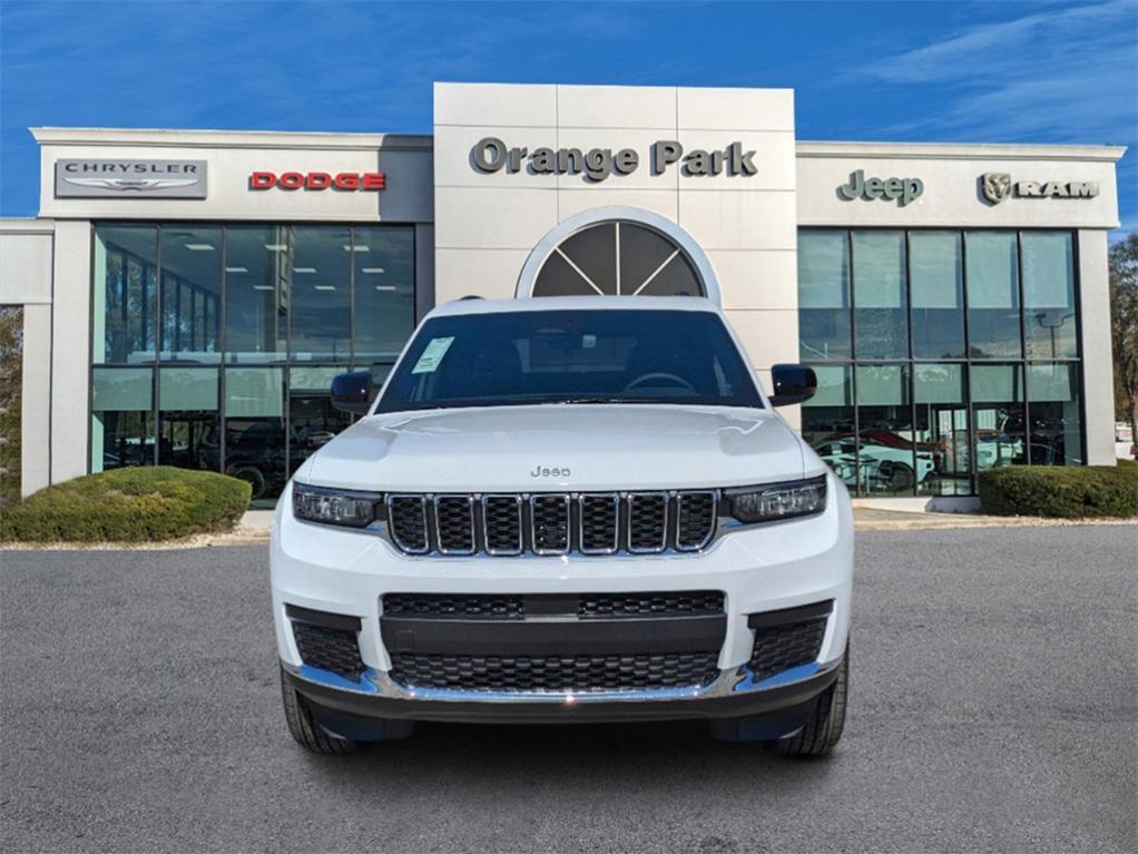 new 2025 Jeep Grand Cherokee L car, priced at $40,599