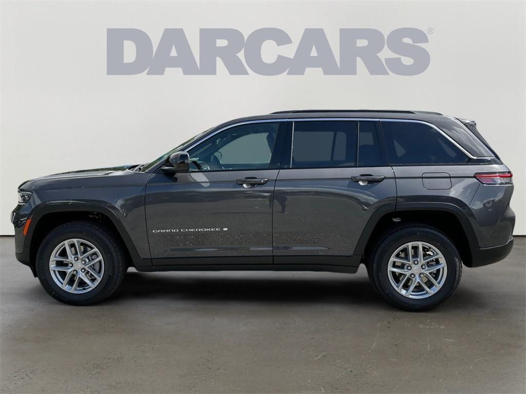 new 2025 Jeep Grand Cherokee car, priced at $38,509