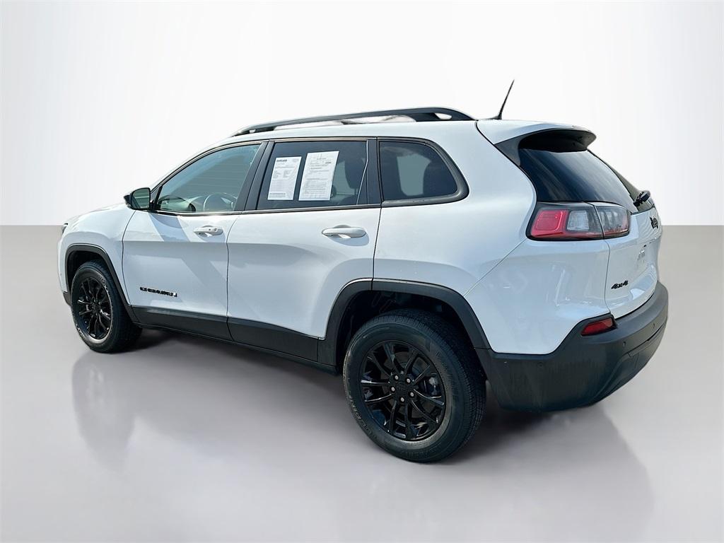 used 2023 Jeep Cherokee car, priced at $22,985