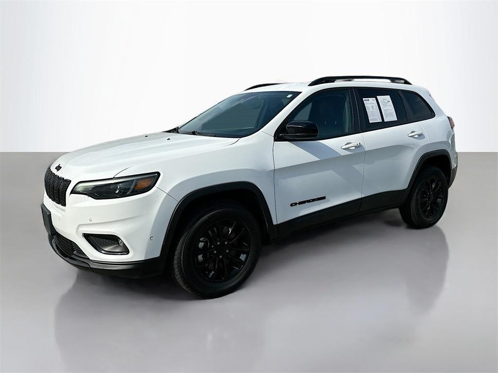 used 2023 Jeep Cherokee car, priced at $22,985