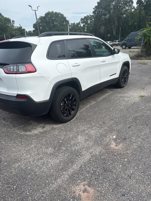 used 2023 Jeep Cherokee car, priced at $23,118
