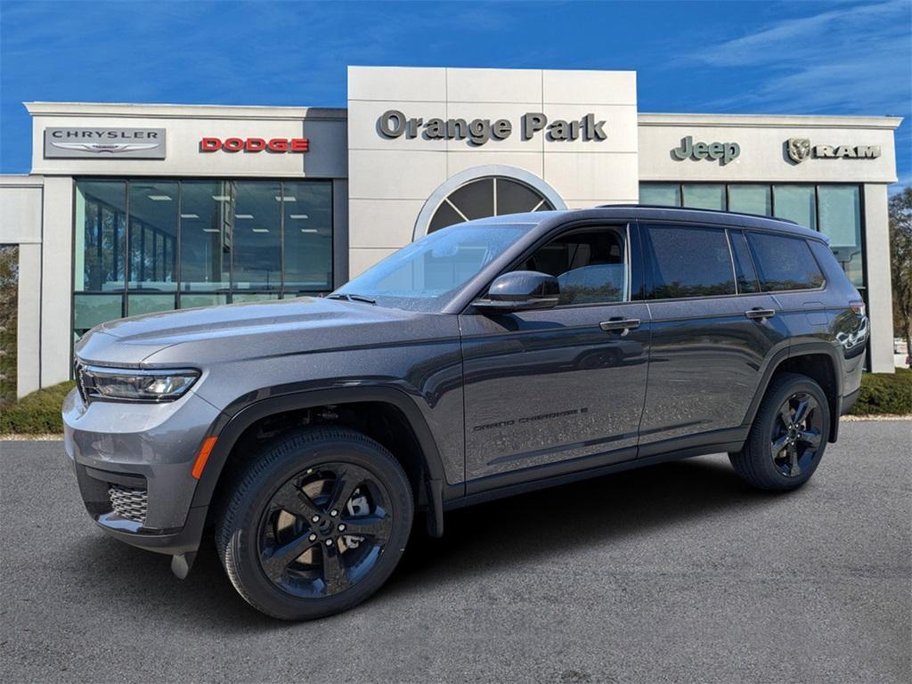 new 2024 Jeep Grand Cherokee L car, priced at $38,961