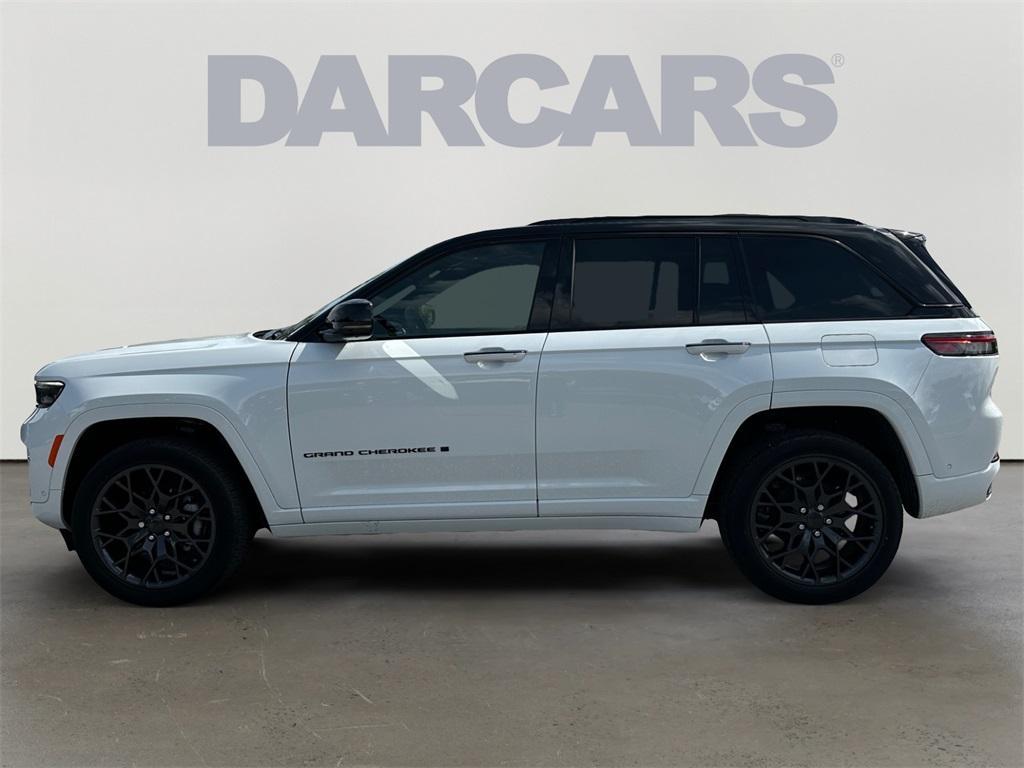 used 2025 Jeep Grand Cherokee car, priced at $59,990