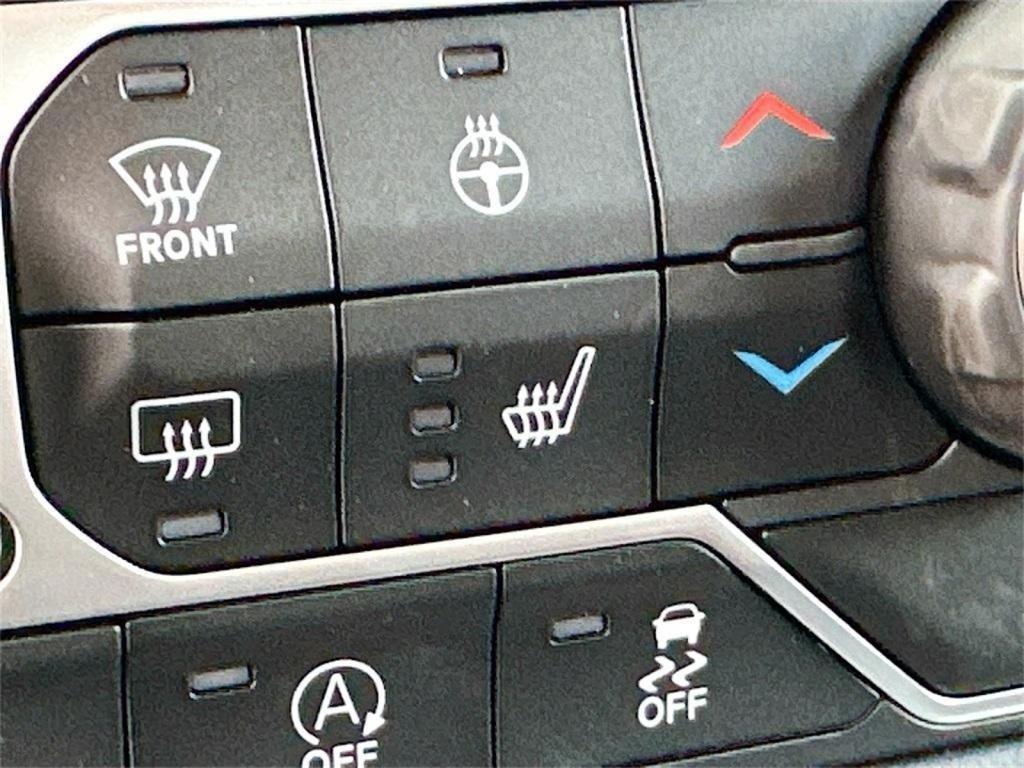 new 2025 Jeep Wrangler car, priced at $58,196