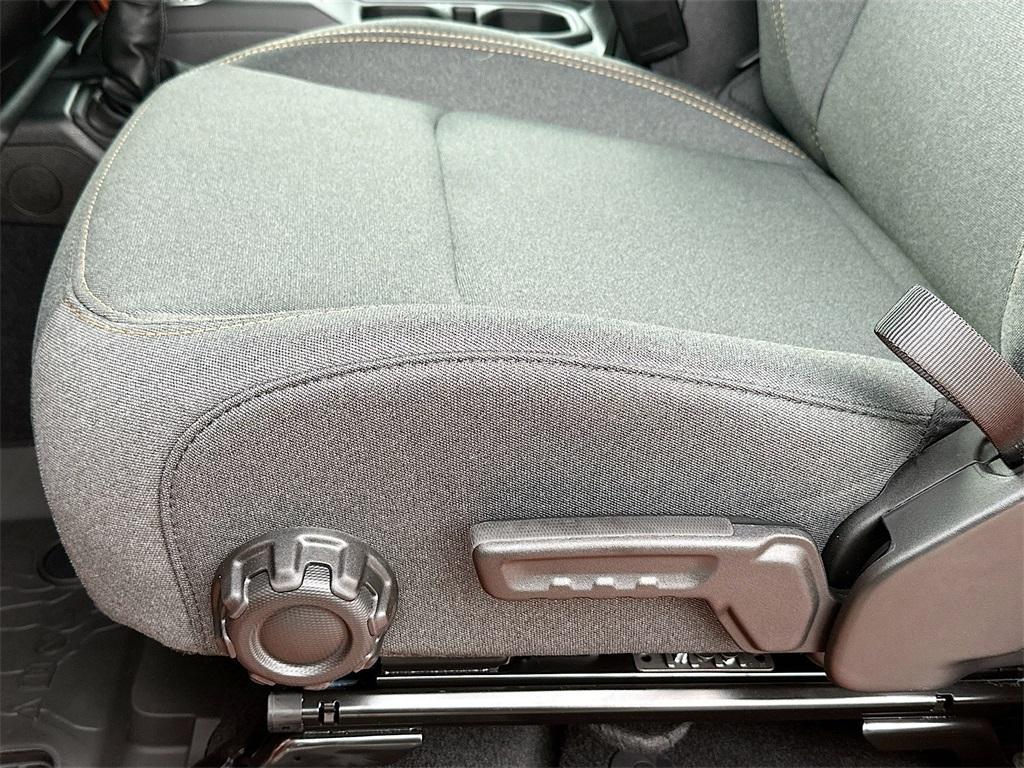 new 2025 Jeep Wrangler car, priced at $47,645