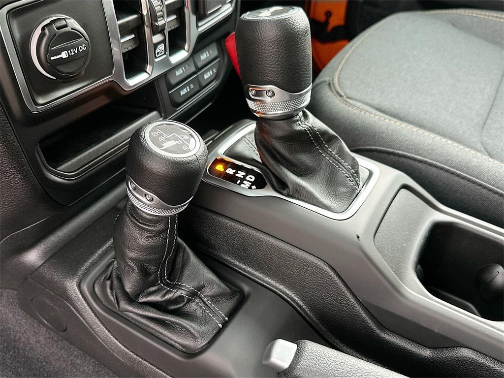 new 2025 Jeep Wrangler car, priced at $47,645