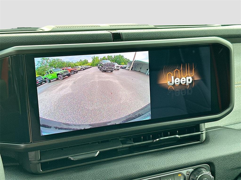 new 2025 Jeep Wrangler car, priced at $47,645