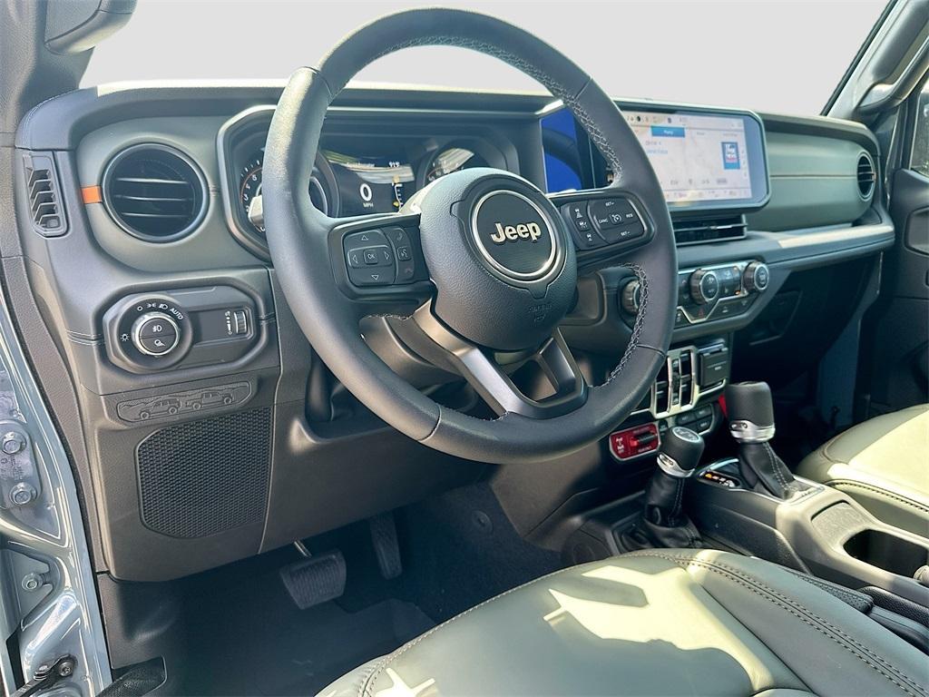 new 2025 Jeep Gladiator car, priced at $48,857