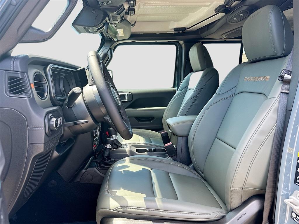 new 2025 Jeep Gladiator car, priced at $48,857