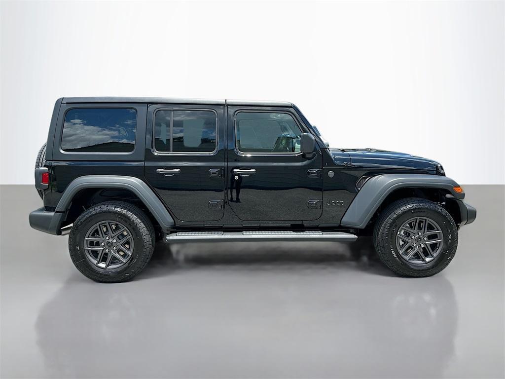new 2025 Jeep Wrangler car, priced at $45,461
